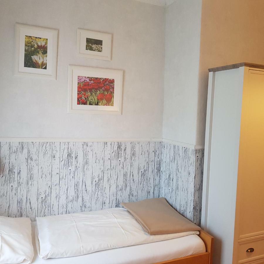 Pension Seeschloesschen Mölln Екстериор снимка