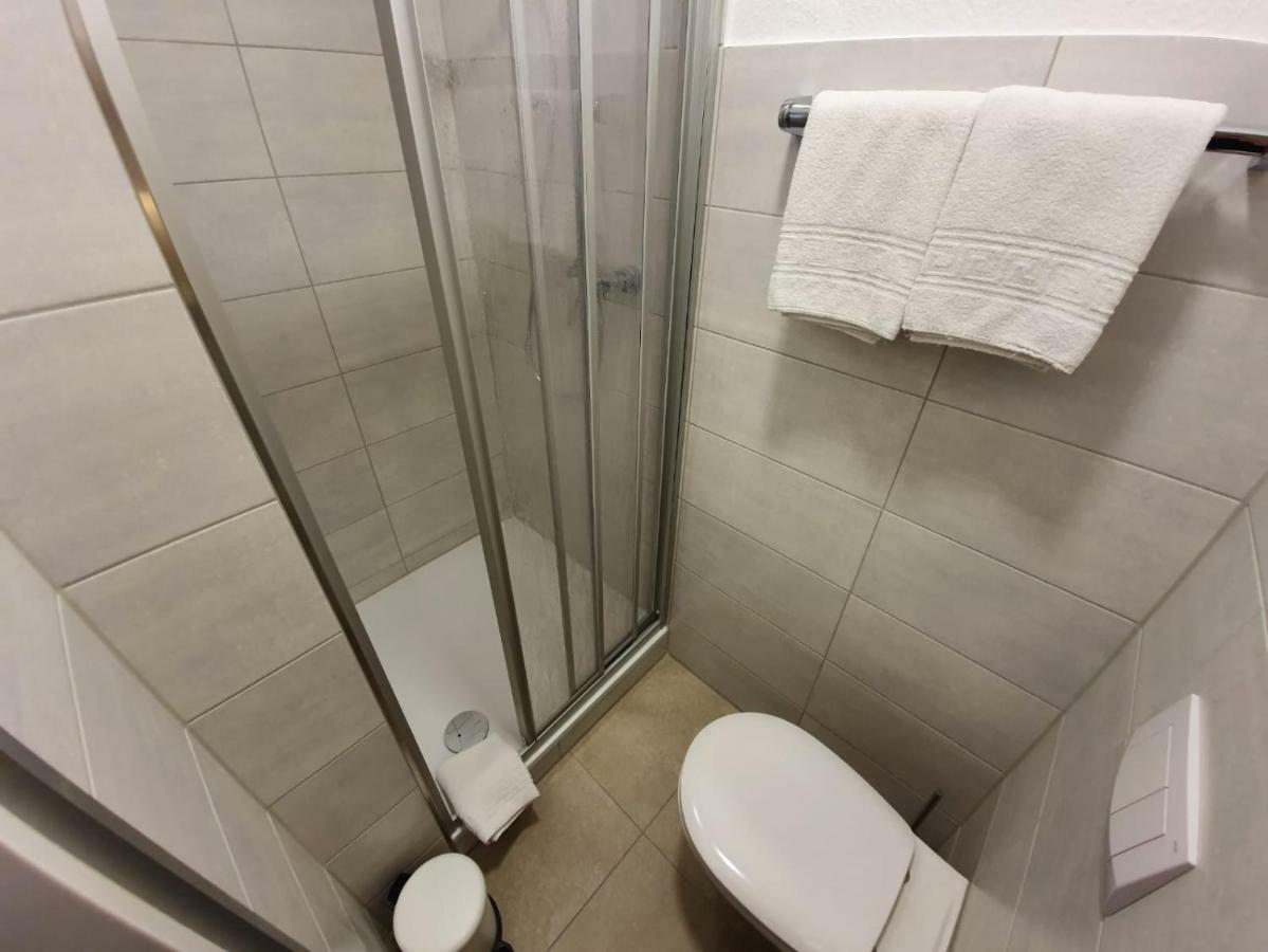 Pension Seeschloesschen Mölln Екстериор снимка